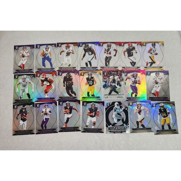 NFL Trading Cards Lot Of 150 Cards Optic, Select, Panini, Totally Certified VG+ - Picture 6 of 7